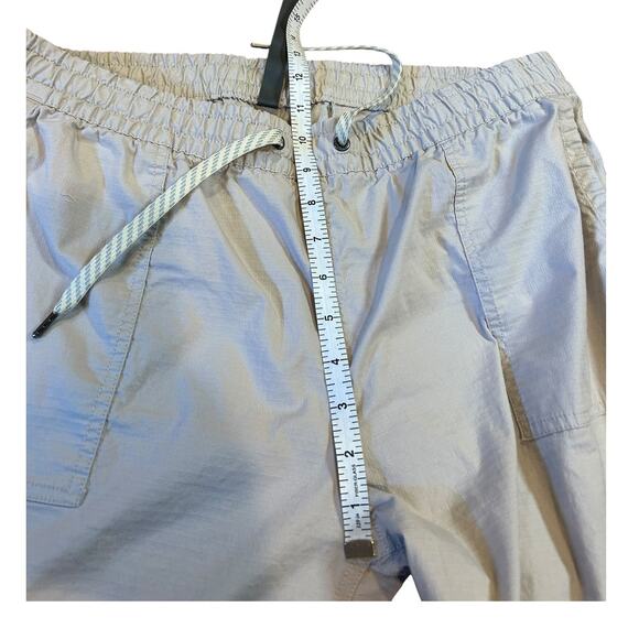 VUORI Khaki Lightweight Ripstop Hiking Outdoors Raw Hem Drawstring Women's XL - Picture 7 of 10